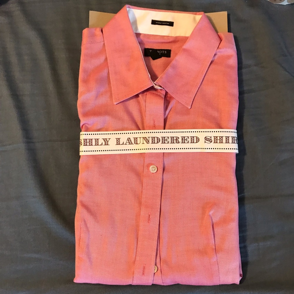 Nice red chambray button down